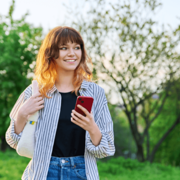 Mobile, social i odporność na reklamę – postawy najmłodszego pokolenia konsumentów