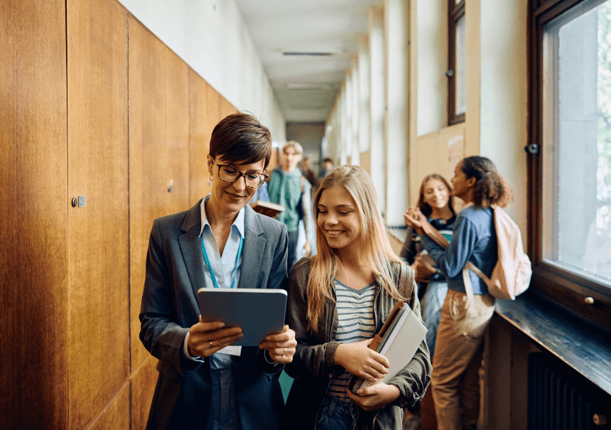 Jak Marketing Automation optymalizuje proces rekrutacji studentów w branży edukacyjnej?