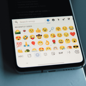 Jak emotikony w mailach mogą wpłynąć na twoje kampanie marketingowe?