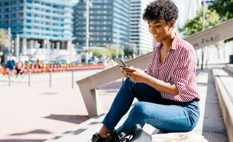 SMS marketing w e-commerce – jak wykorzystać go do zwiększenia sprzedaży?